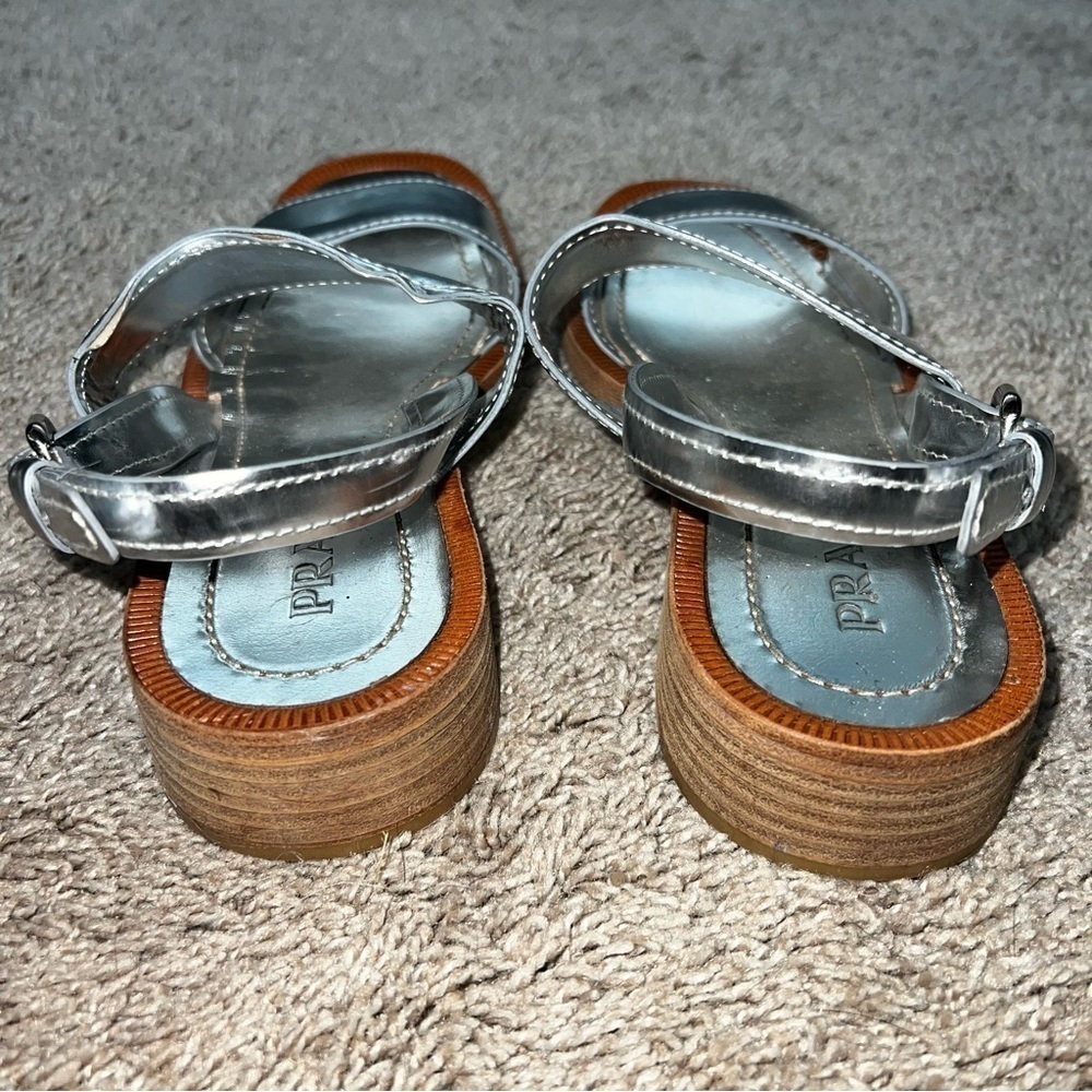 PRADA silver patent leather double banded metallic sandals sz 7 - Picture 5 of 12